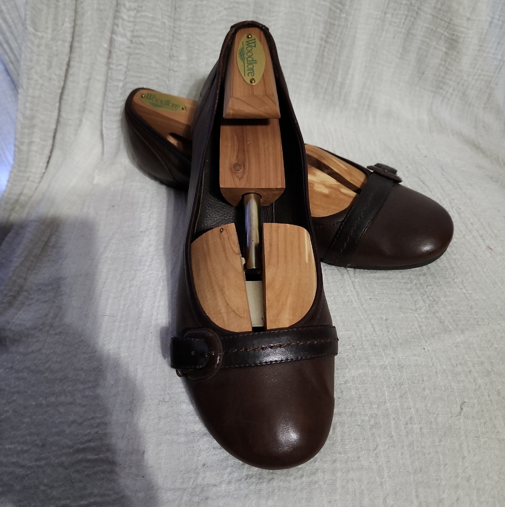 Croft & Barrow Dark Brown Leather Ballet Flats with Buckle